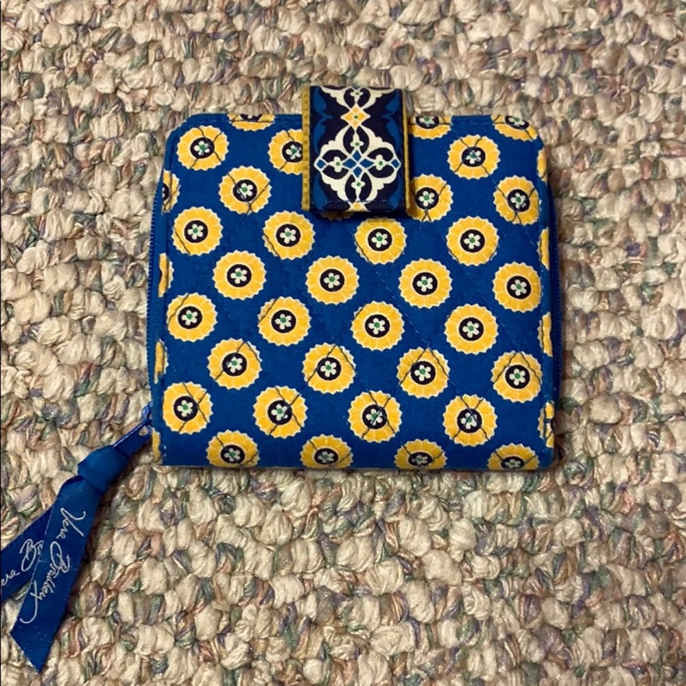Vera Bradley wallet